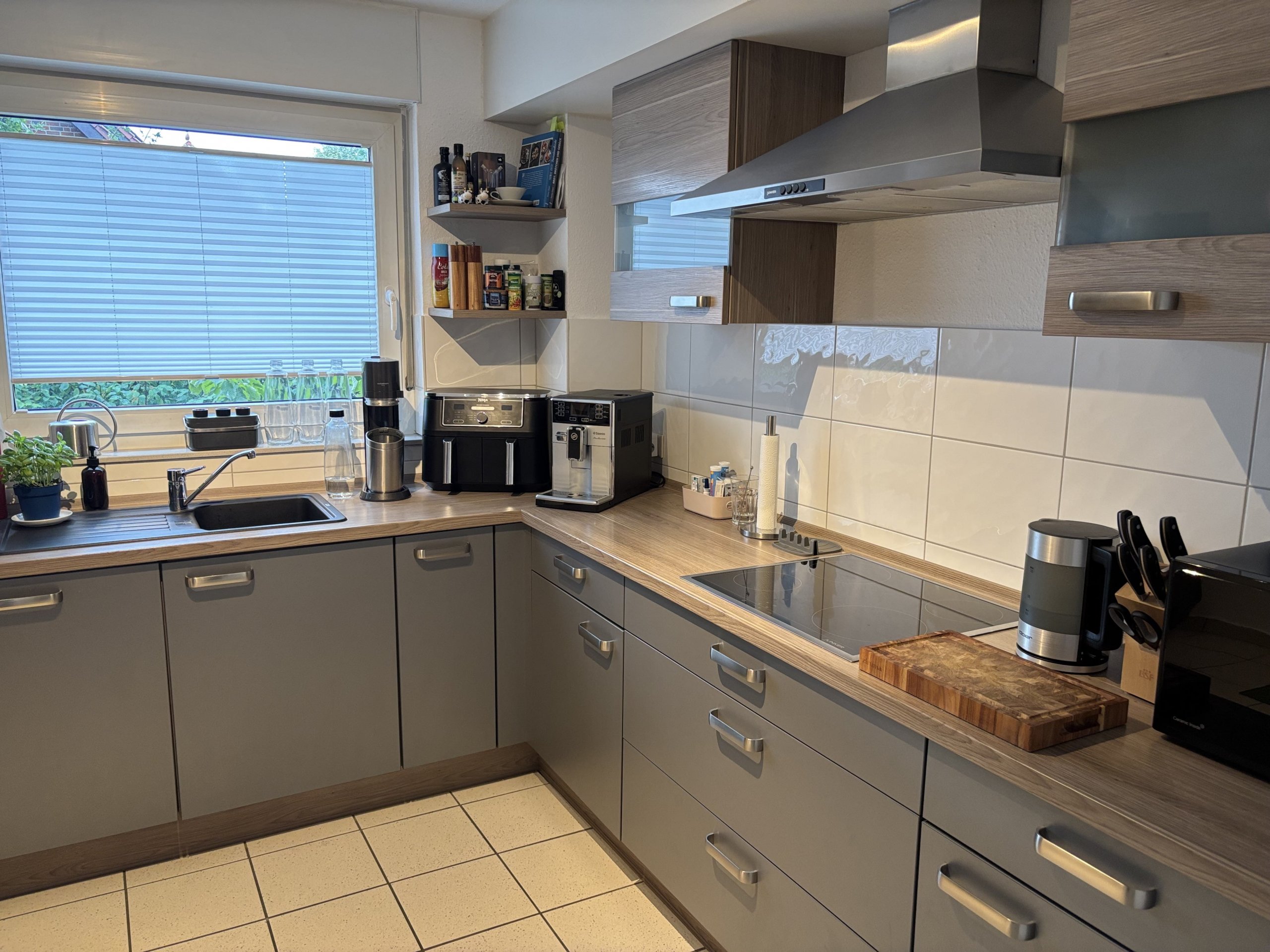 Kapitalanleger und Selbstnutzer aufgepasst! Erdgeschosswohnung mit Souterrain u. Garten!