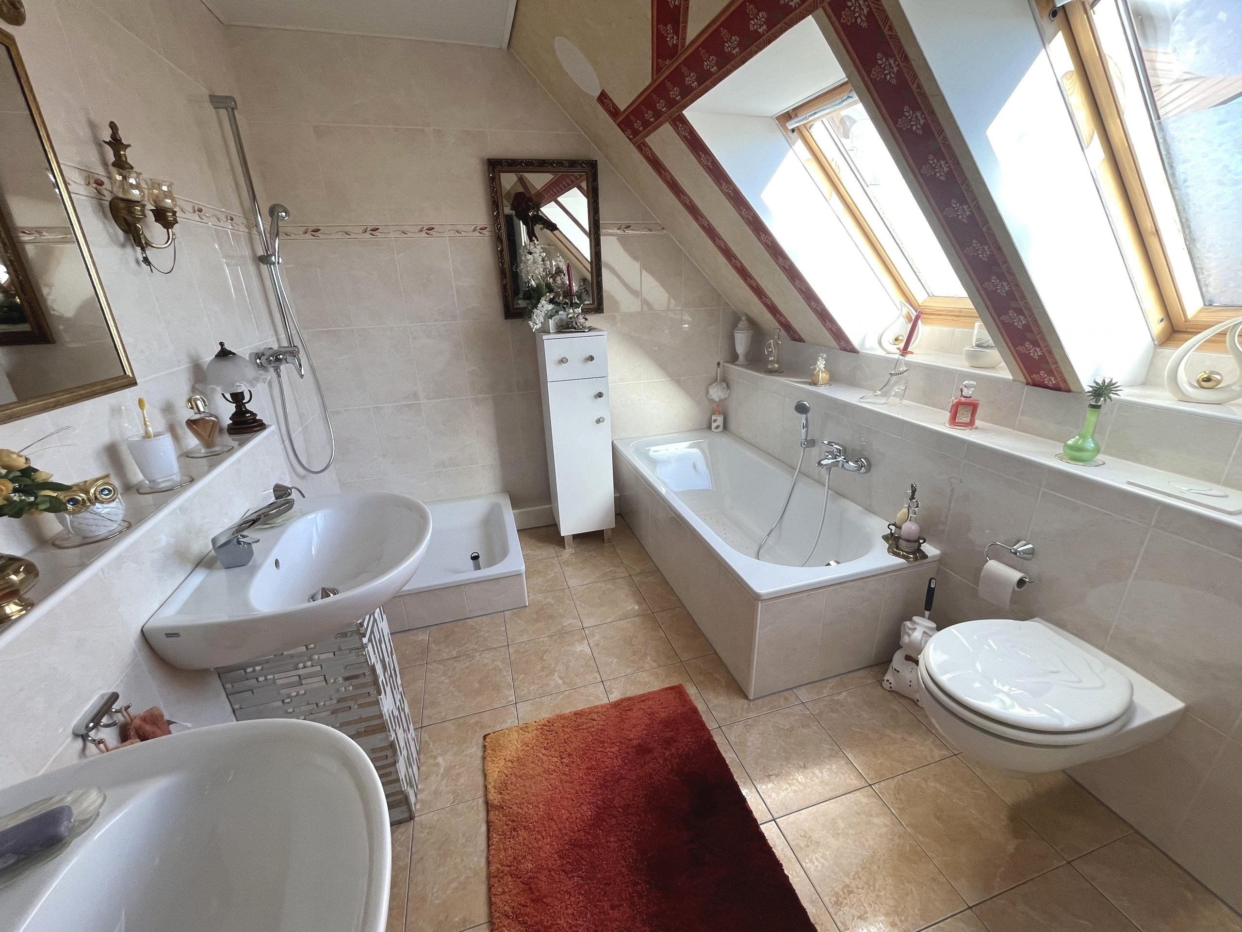 Einfamilienhaus oder Wohnhaus mit Einliegerwohnung – Sie entscheiden!