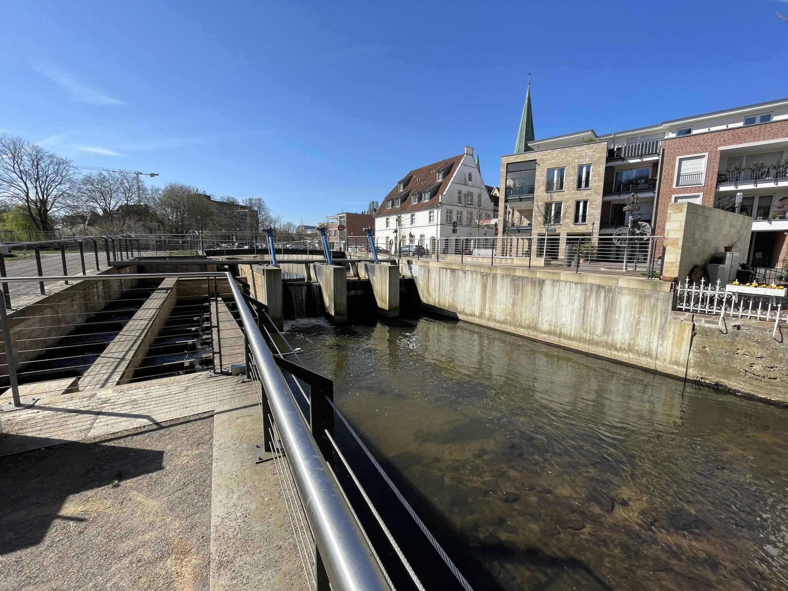 Exponierte Gewerbefläche im Erdgeschoss, zentral in Borken an der Aa im Haus „Wassermühle“ gelegen.
