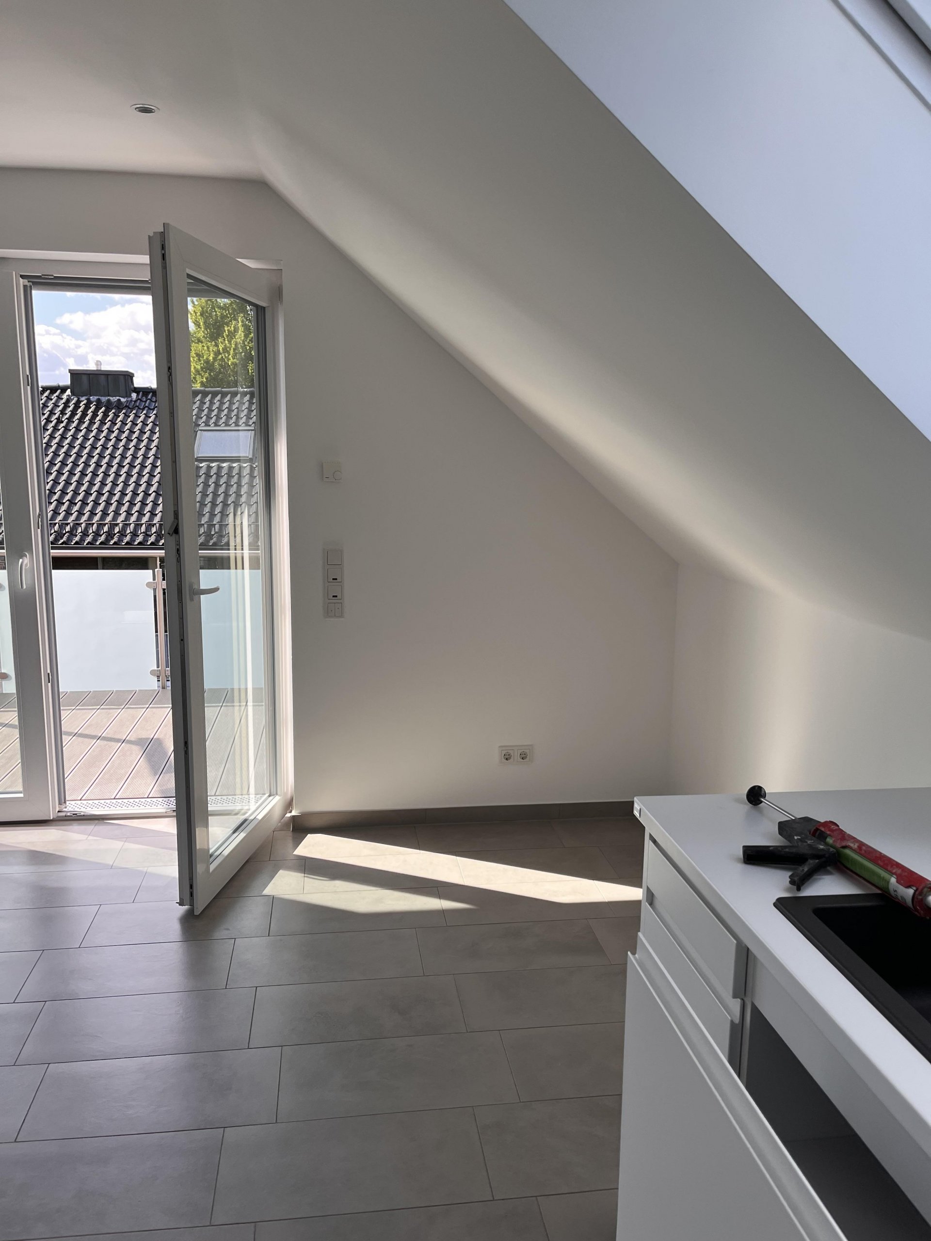 Moderne Dachgeschosswohnung mit Balkon im 3-Familienhaus in Coesfeld