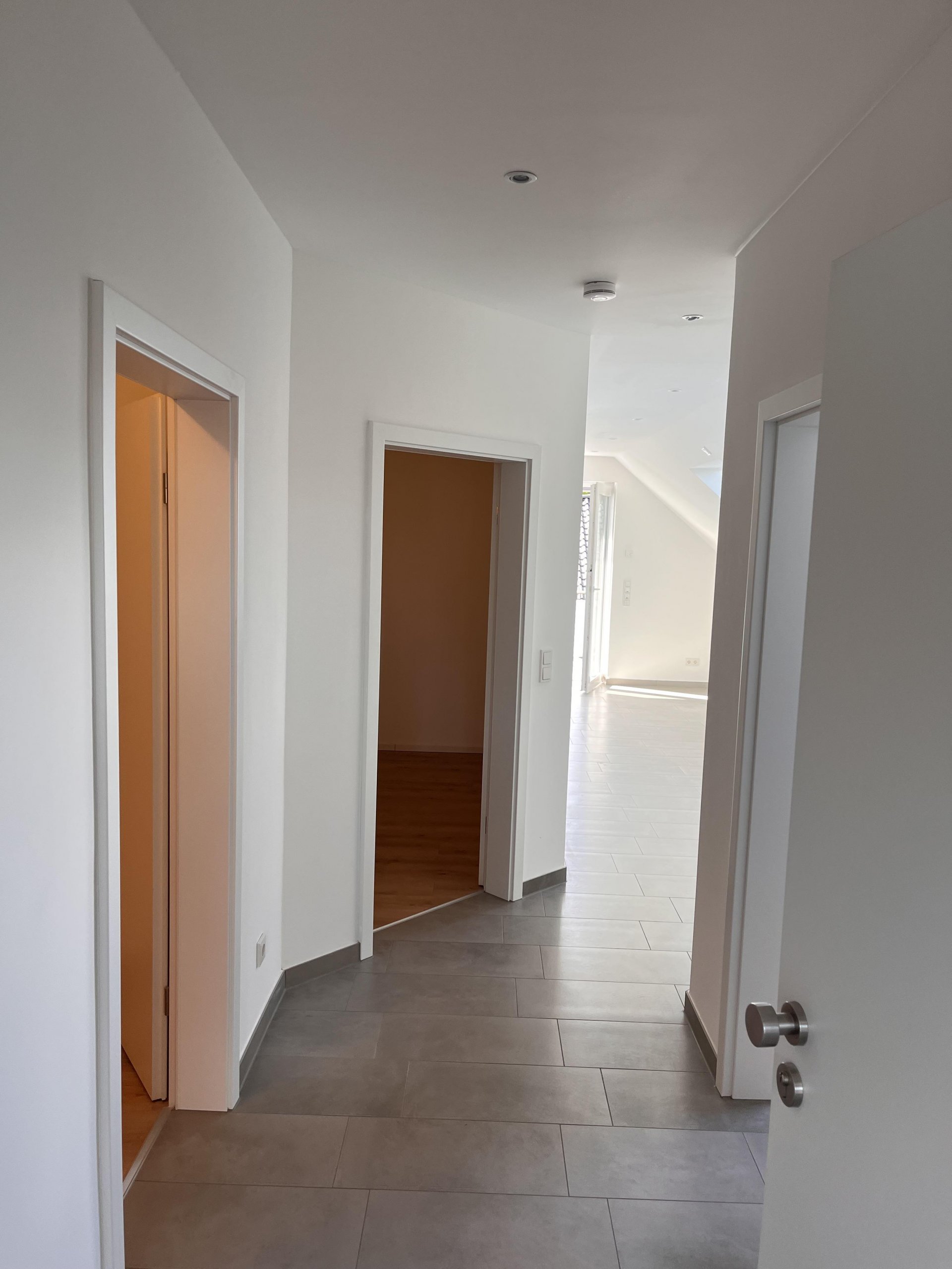 Moderne Dachgeschosswohnung mit Balkon im 3-Familienhaus in Coesfeld