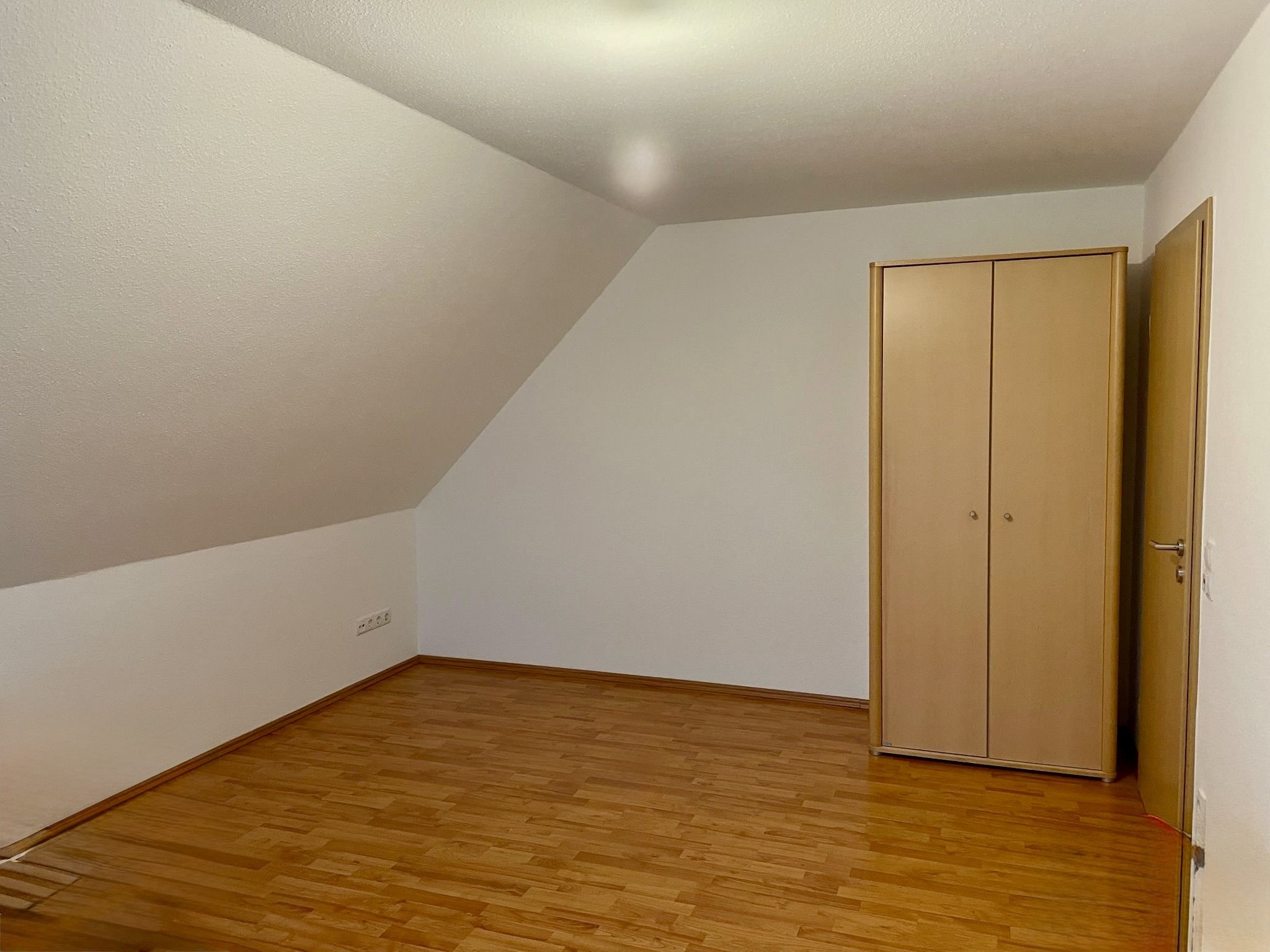 Freistehendes Einfamilienhaus im mediterranen Stil mit Vollkeller und übergroßer Garage in Olfen!