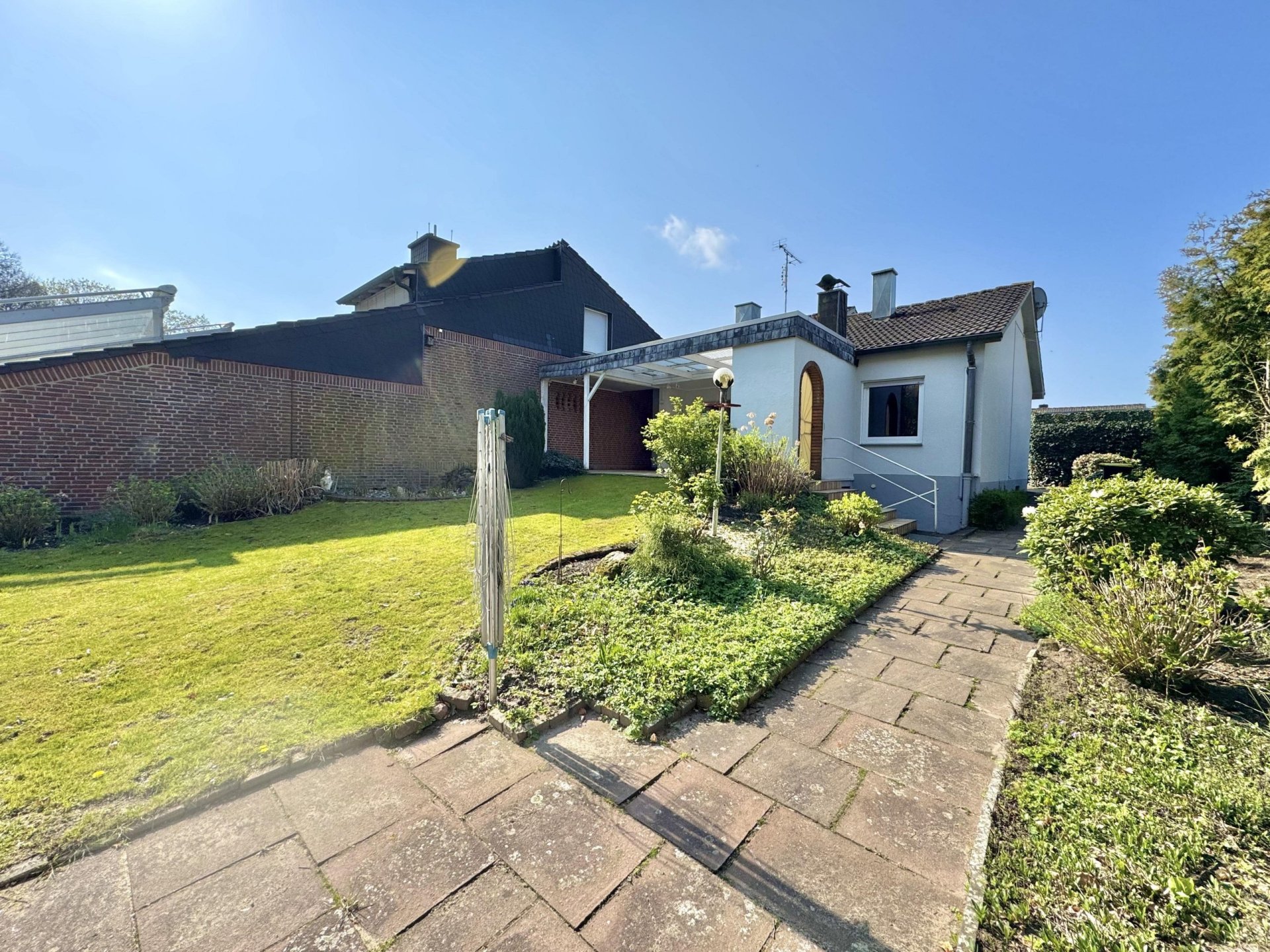 Charmantes Einfamilienhaus mit Garage in ruhiger Lage und Waldblick in Stadtlohn