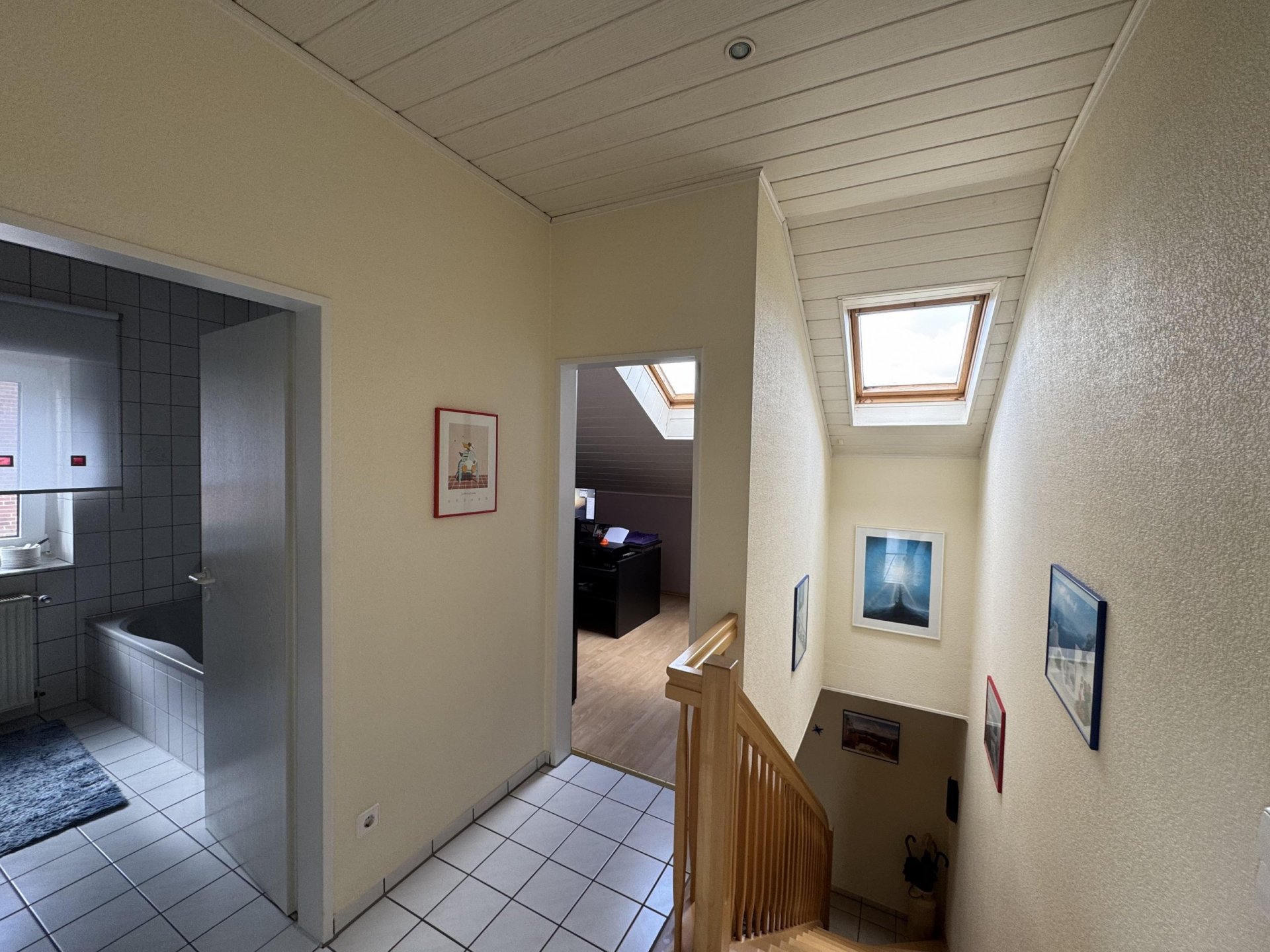 2 Wohneinheiten nebeneinander, großes Grundstück in Coesfeld