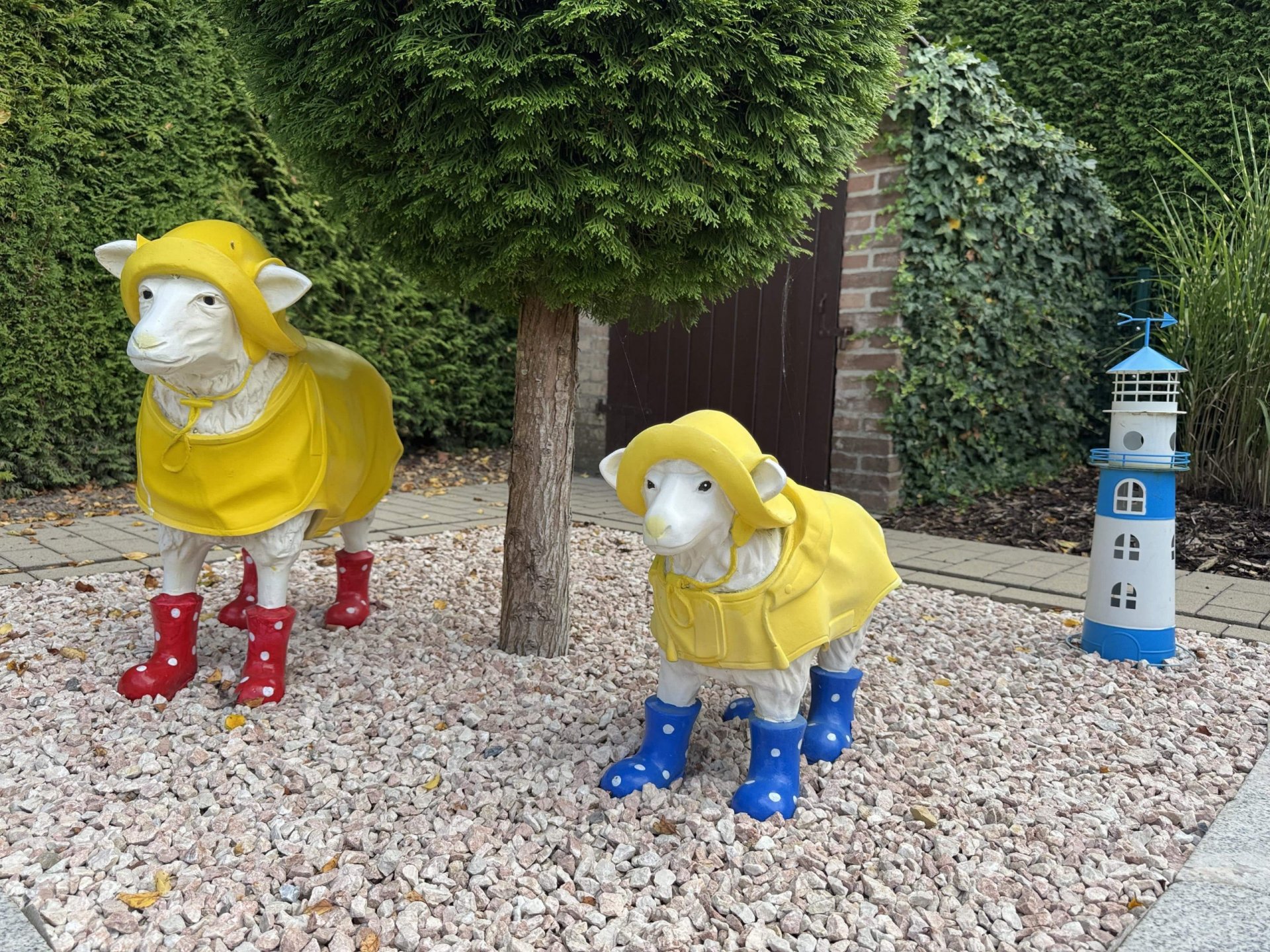 2 Wohneinheiten nebeneinander, großes Grundstück in Coesfeld