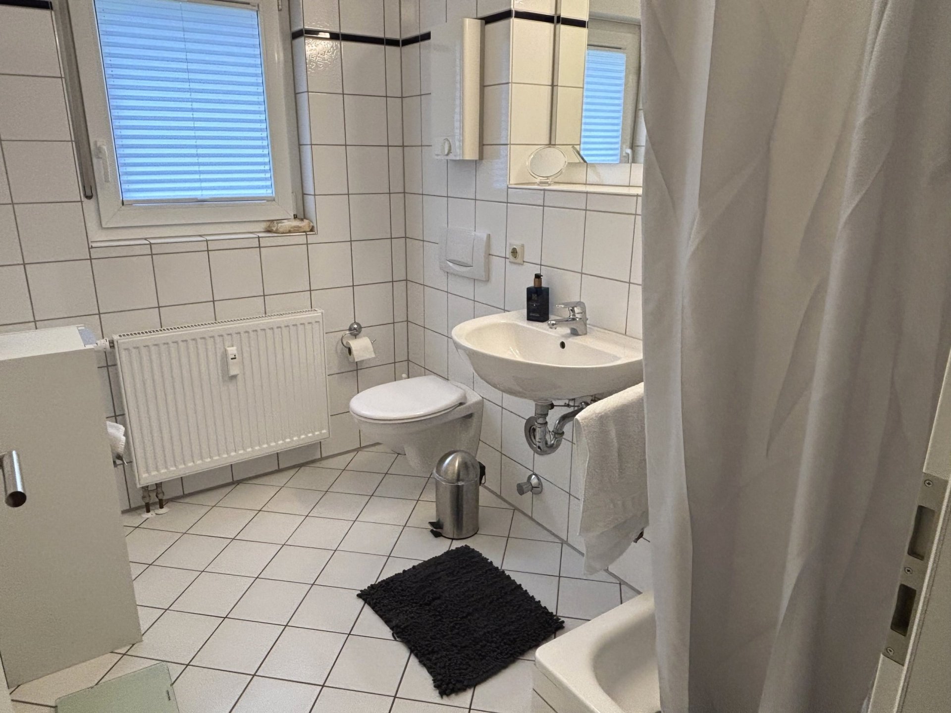 Kapitalanleger und Selbstnutzer aufgepasst! Erdgeschosswohnung mit Souterrain u. Garten!