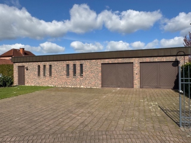 Gepflegtes Wohnhaus mit Gewerbehalle! Vielseitige Immobilie in attraktiver Lage von Lüdinghausen!