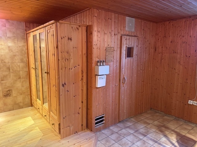 Gepflegtes Wohnhaus mit Gewerbehalle! Vielseitige Immobilie in attraktiver Lage von Lüdinghausen!
