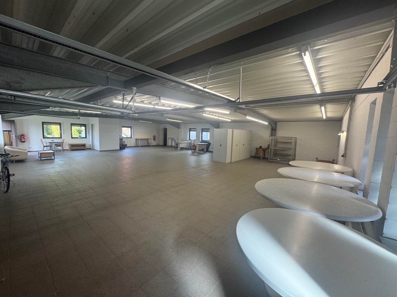 Gepflegtes Wohnhaus mit Gewerbehalle! Vielseitige Immobilie in attraktiver Lage von Lüdinghausen!