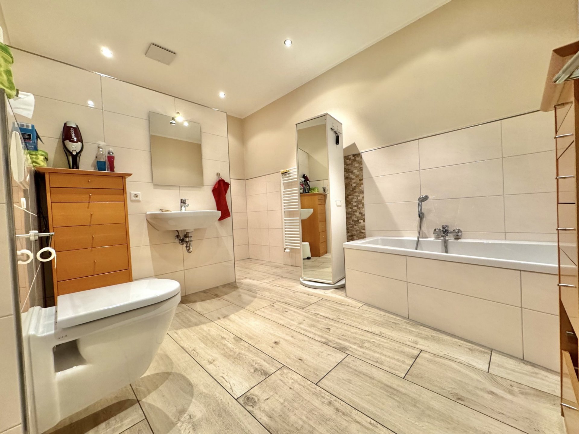 Einmalige Gelegenheit: MFH mit GEW in Heiden– Top-Lage & 5,85 % Rendite!