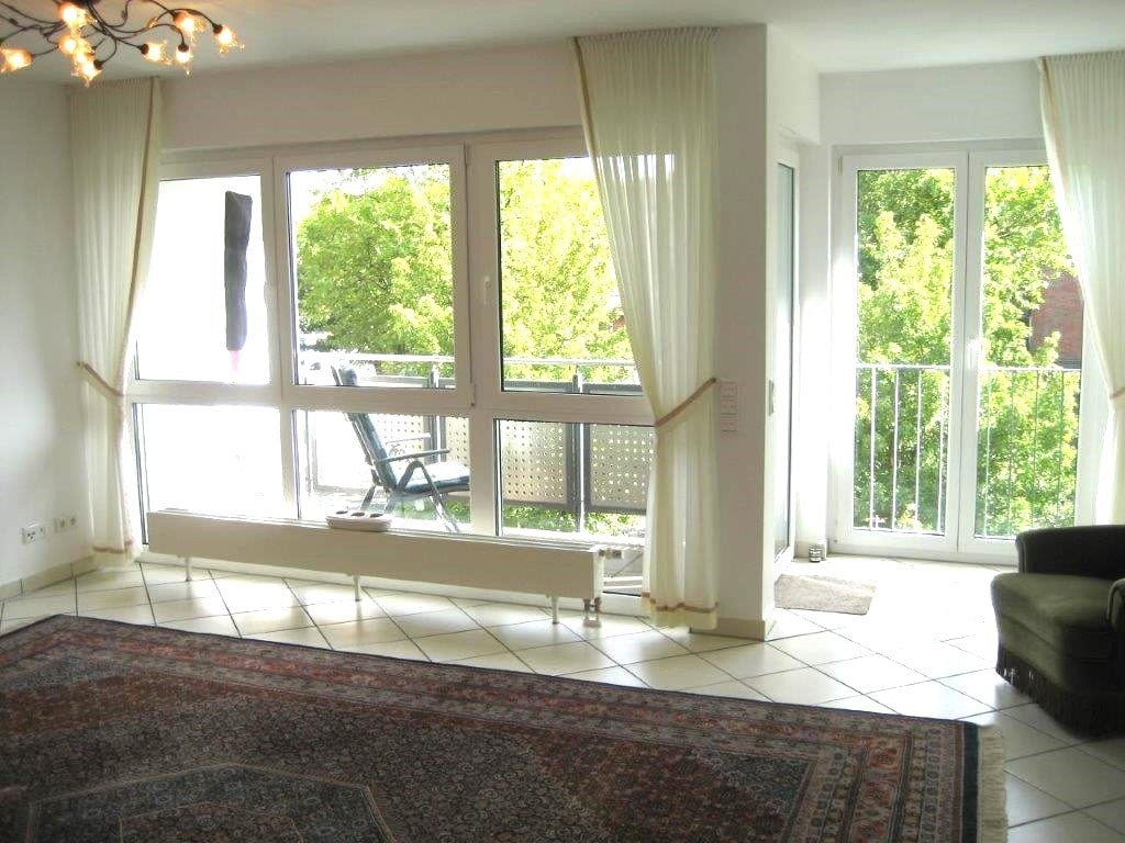 Seniorengerechte Etagenwohnung mit Balkon und Stellplatz in Gladbeck