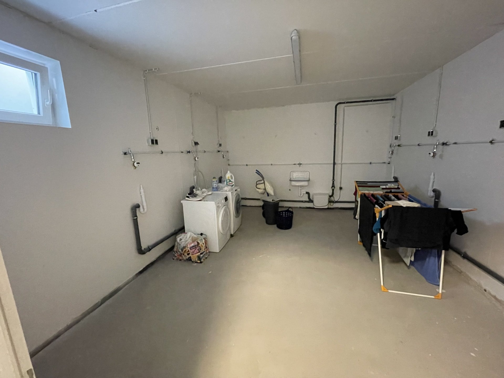 Dachterrasse mit City-Blick: 3-Z.-Maisonettewohnung mit Kellerraum und Aufzug in Borken! (WHG 6)