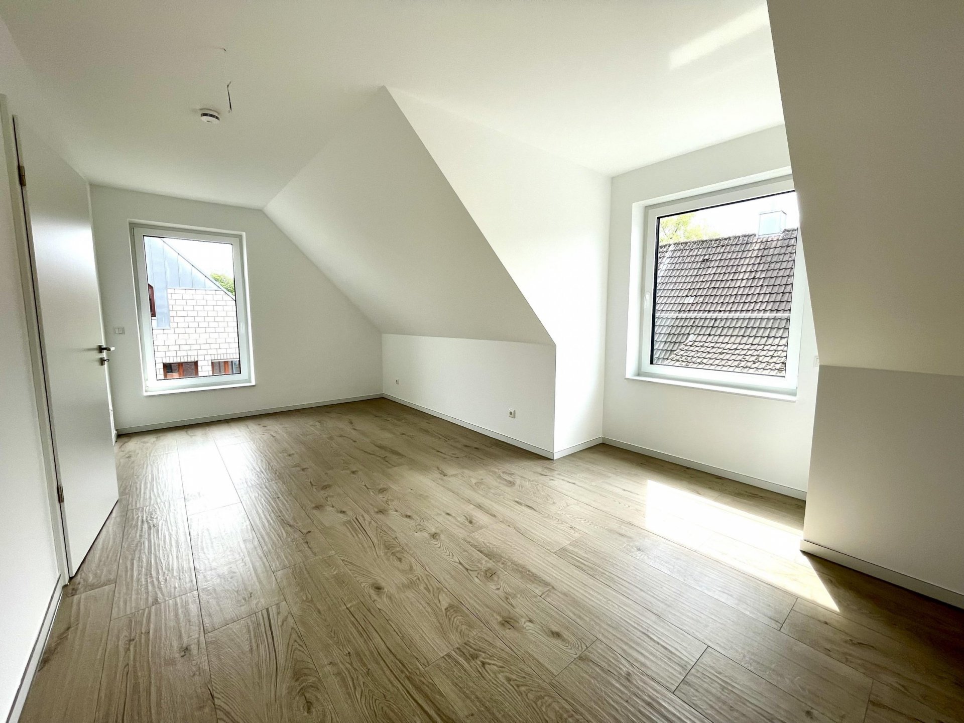 Dachterrasse mit City-Blick: 3-Z.-Maisonettewohnung mit Kellerraum und Aufzug in Borken! (WHG 6)