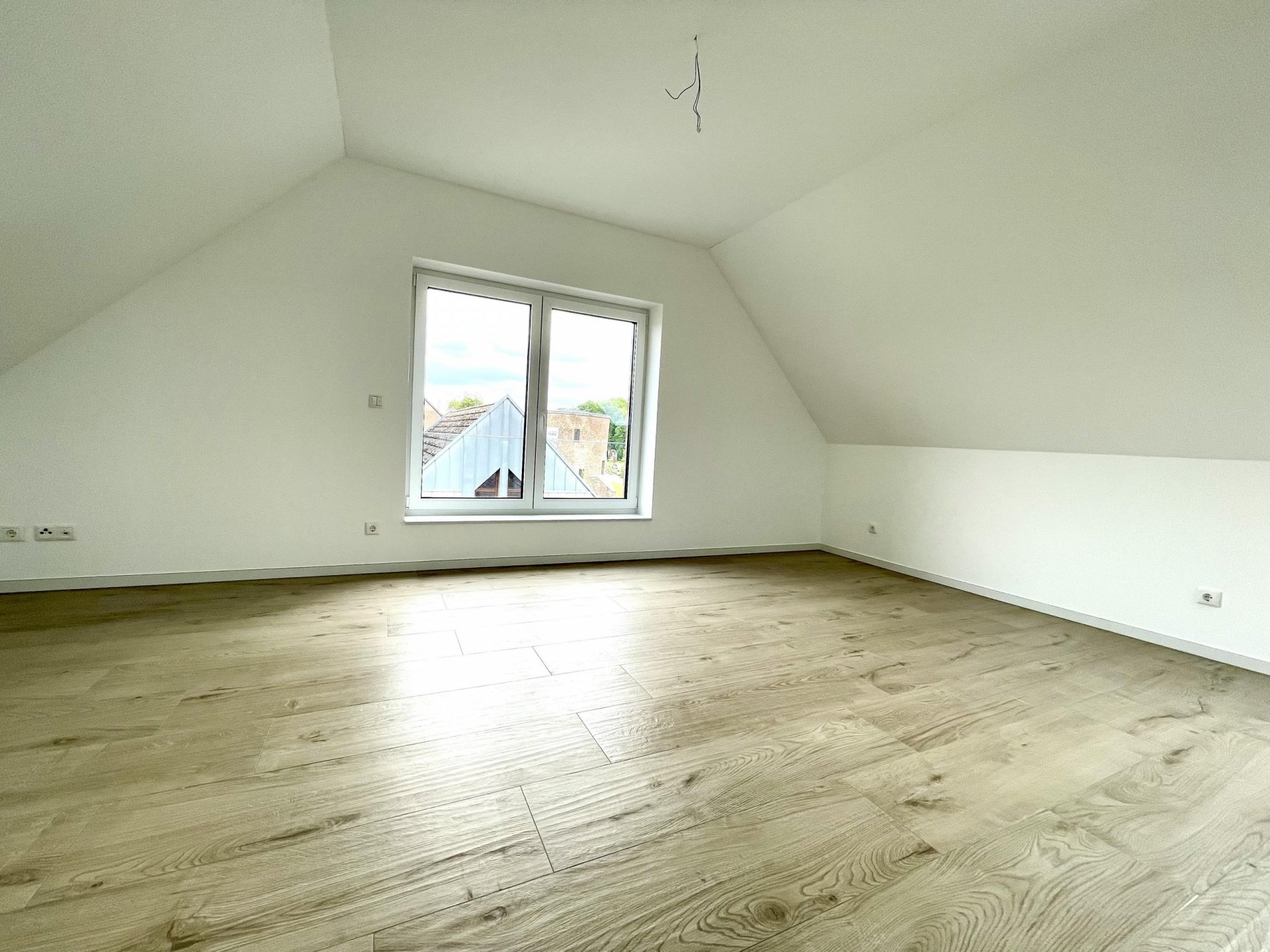 Dachterrasse mit City-Blick: 3-Z.-Maisonettewohnung mit Kellerraum und Aufzug in Borken! (WHG 6)