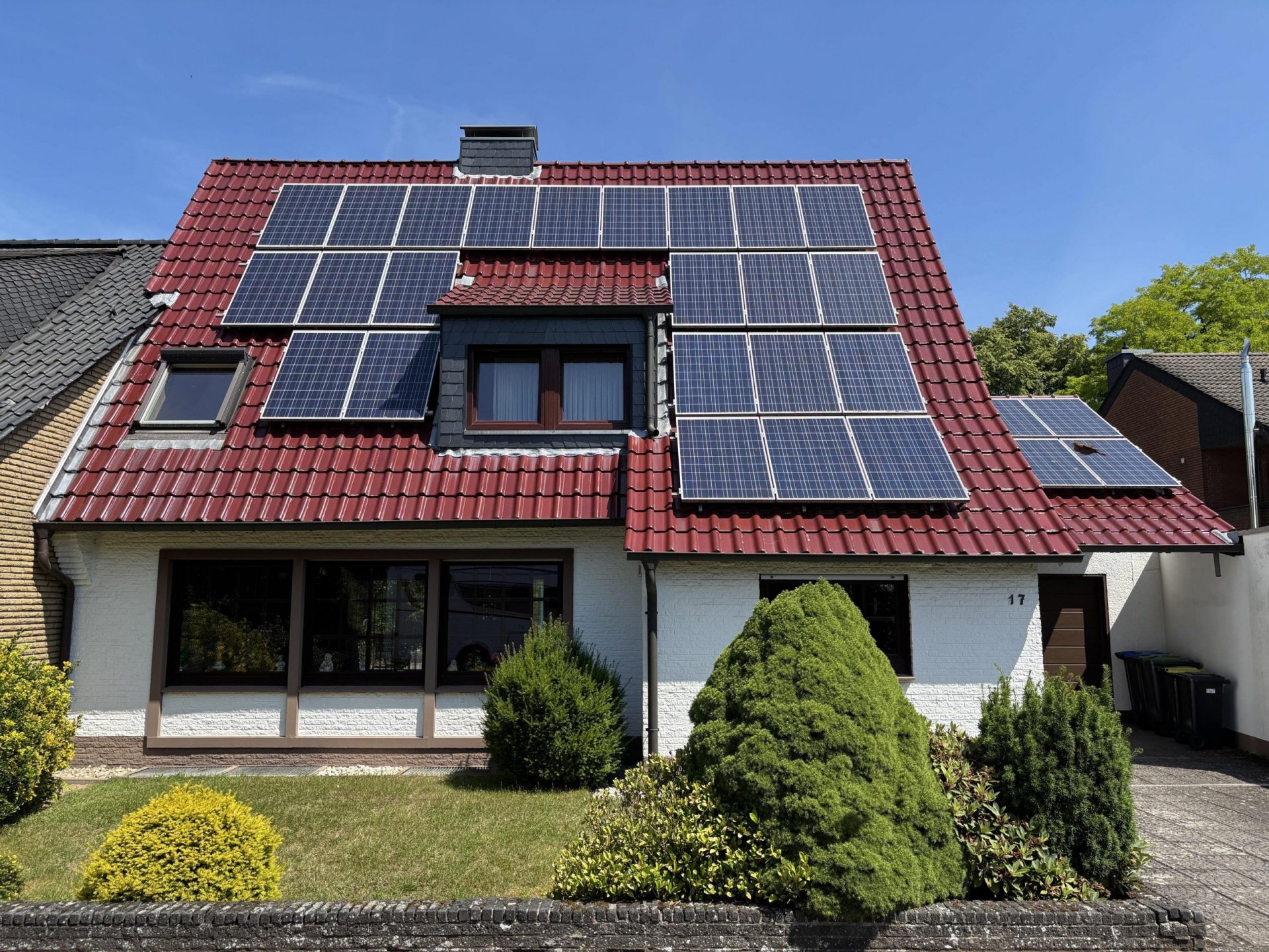 Tolles Einfamilienhaus mit PV-Anlage und Garage in Haltern – Hullern