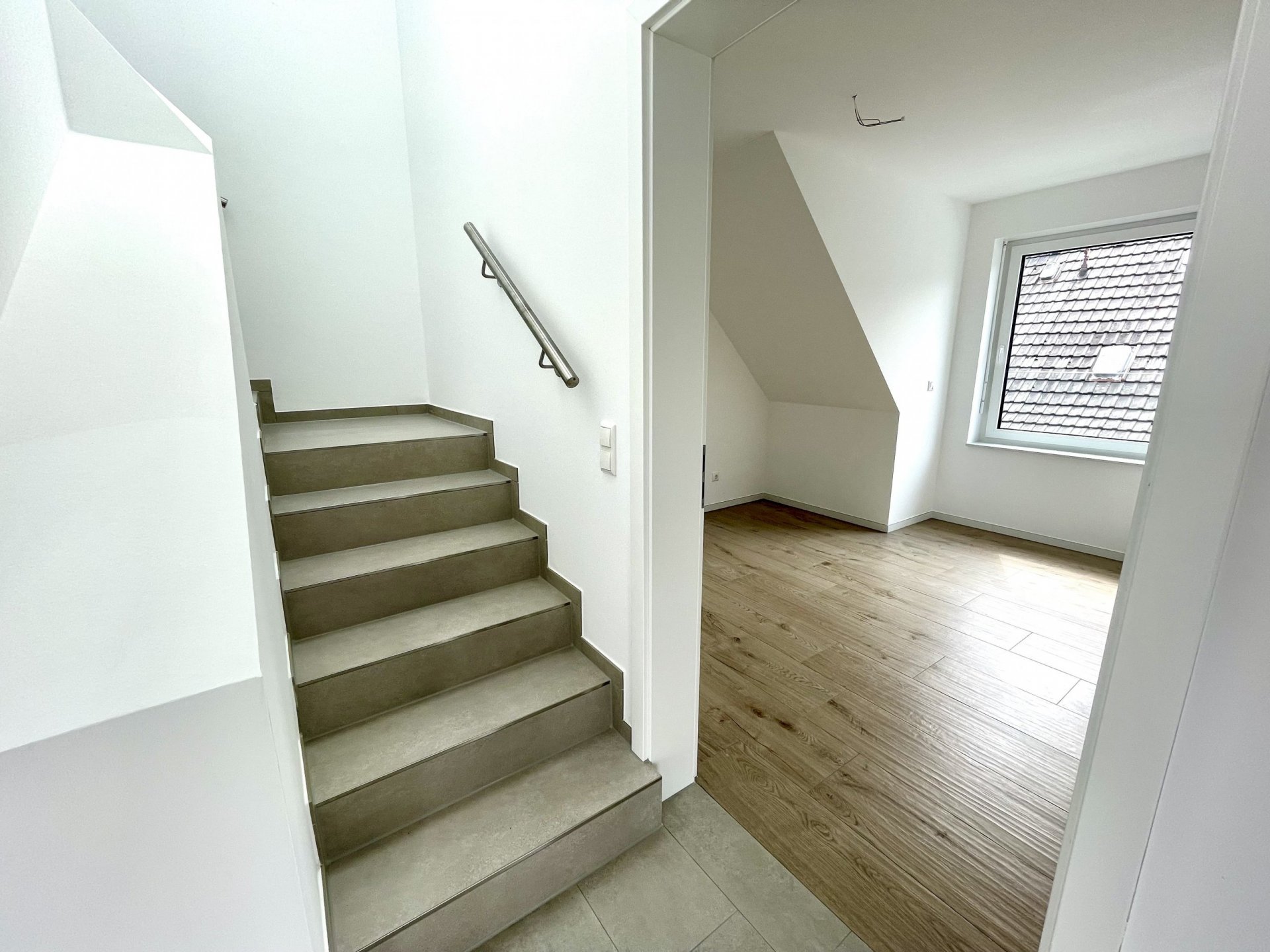ERSTBEZUG: Maisonettewohnung mit XL-Dachterrasse über den Dächern der Borkener Innenstadt! (WHG 5)