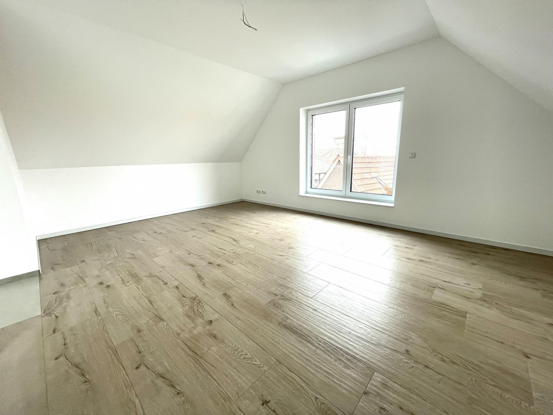 ERSTBEZUG: Maisonettewohnung mit XL-Dachterrasse über den Dächern der Borkener Innenstadt! (WHG 5)