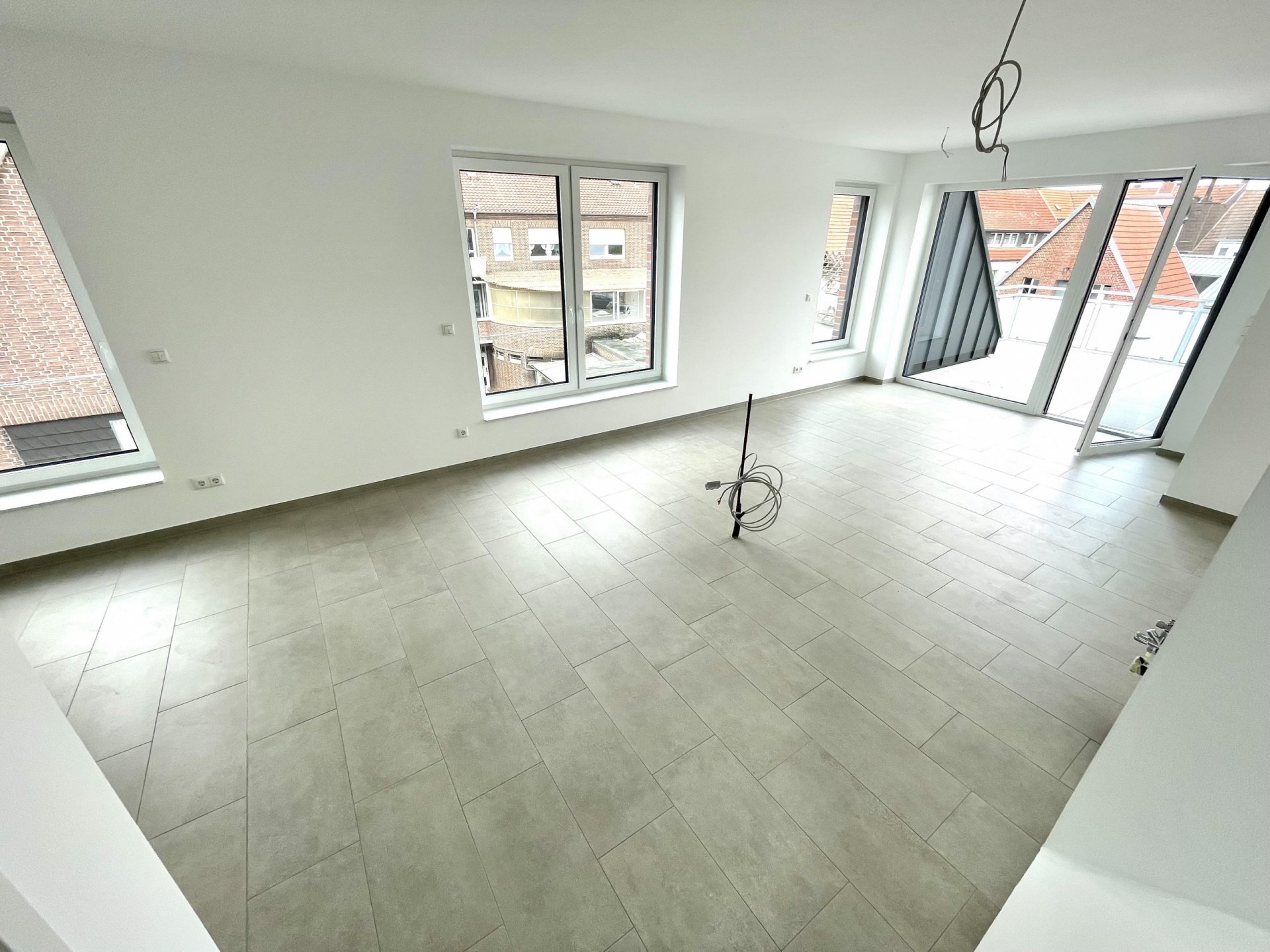 ERSTBEZUG: Maisonettewohnung mit XL-Dachterrasse über den Dächern der Borkener Innenstadt! (WHG 5)