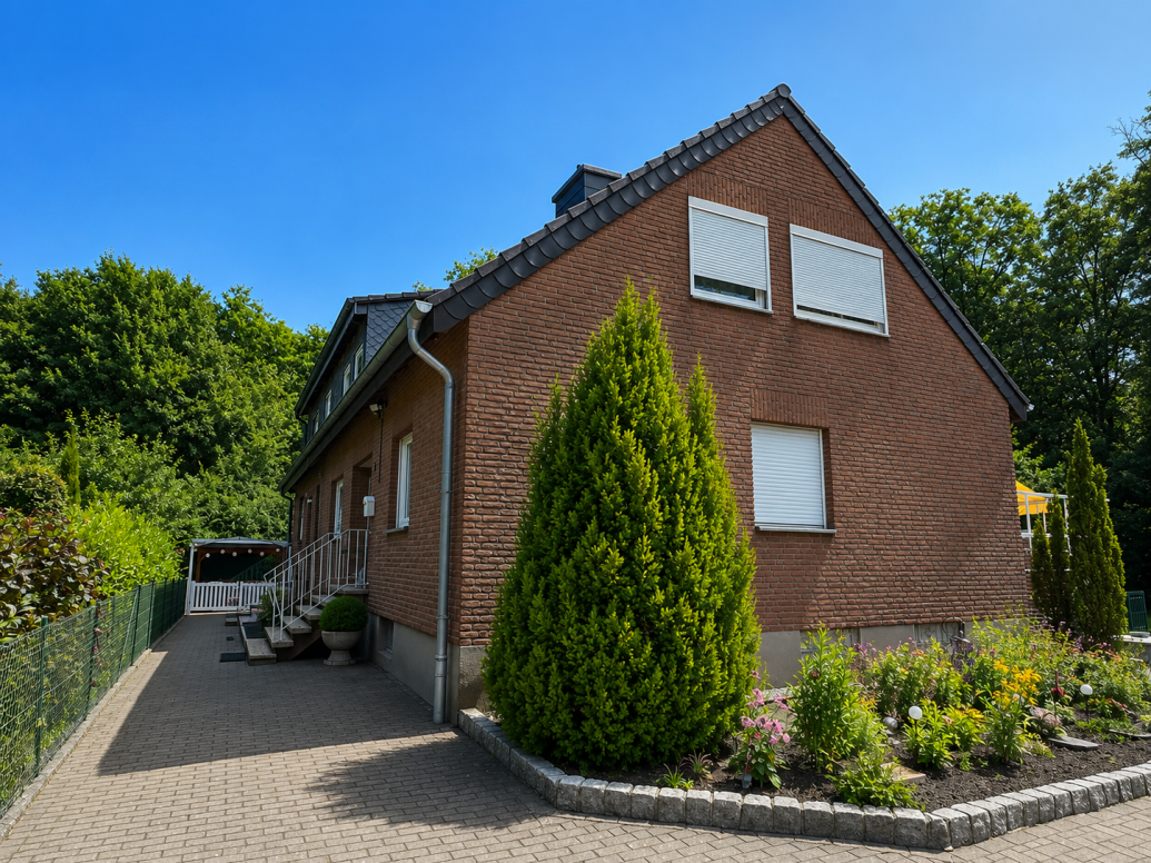 Gepflegte Doppelhaushälfte mit Terrasse, Einbauküche und Garage in ruhiger Wohnlage von Lüdinghausen