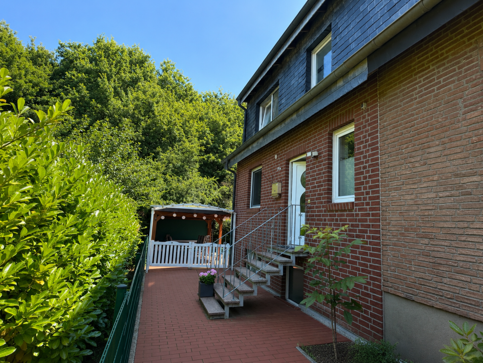 Gepflegte Doppelhaushälfte mit Terrasse, Einbauküche und Garage in ruhiger Wohnlage von Lüdinghausen