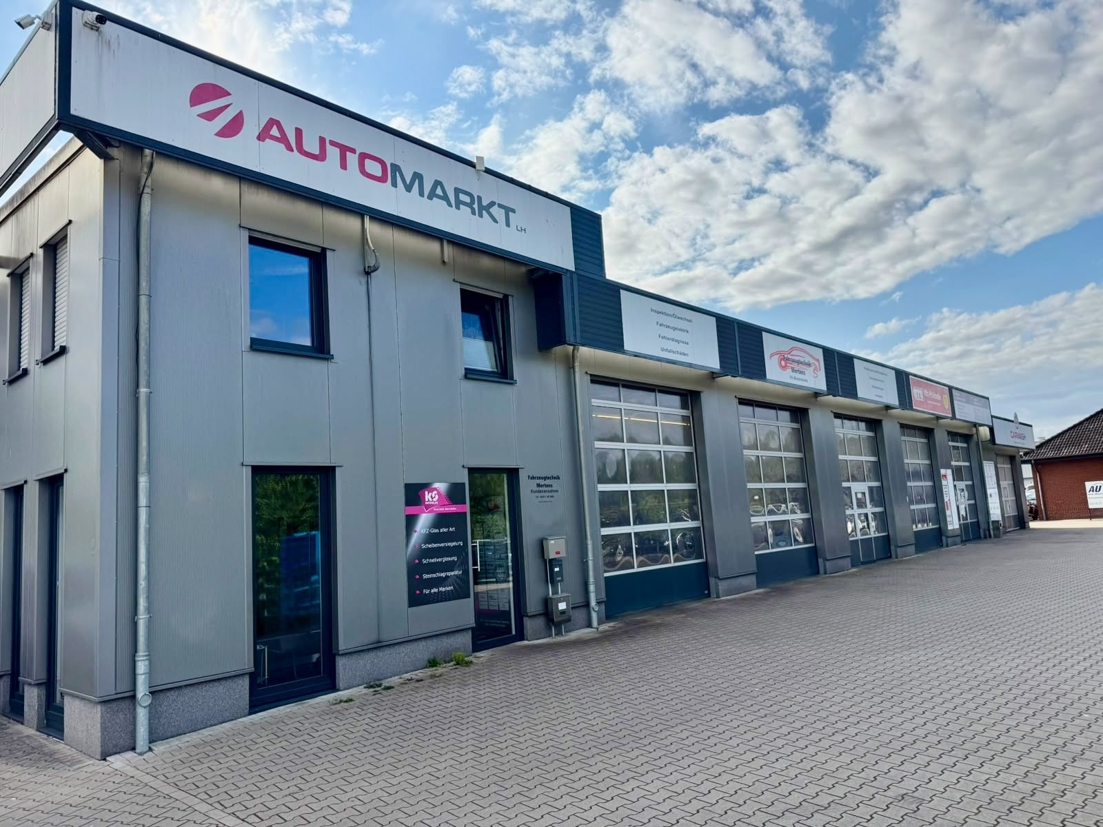 Moderne Gewerbeimmobilie mit Betriebsleiterwohnung in verkehrsgünstiger Lage von Lüdinghausen!