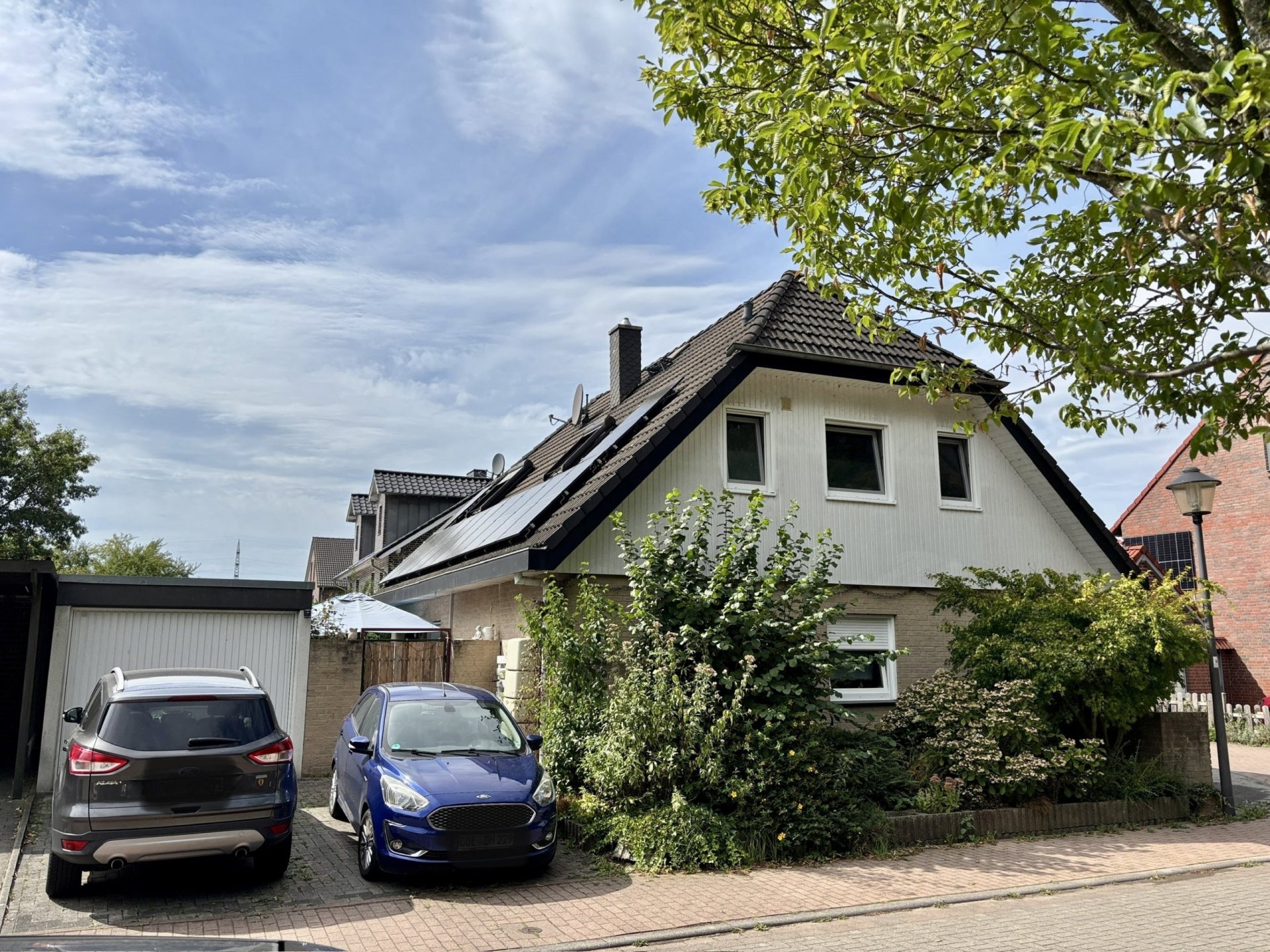 Ein-/Zweifamilienhaus mit Keller und Garage in Lüdinghausen