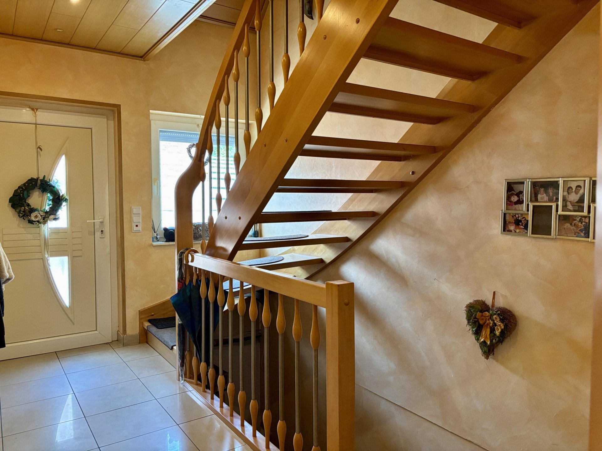 Ein-/Zweifamilienhaus mit Keller und Garage in Lüdinghausen