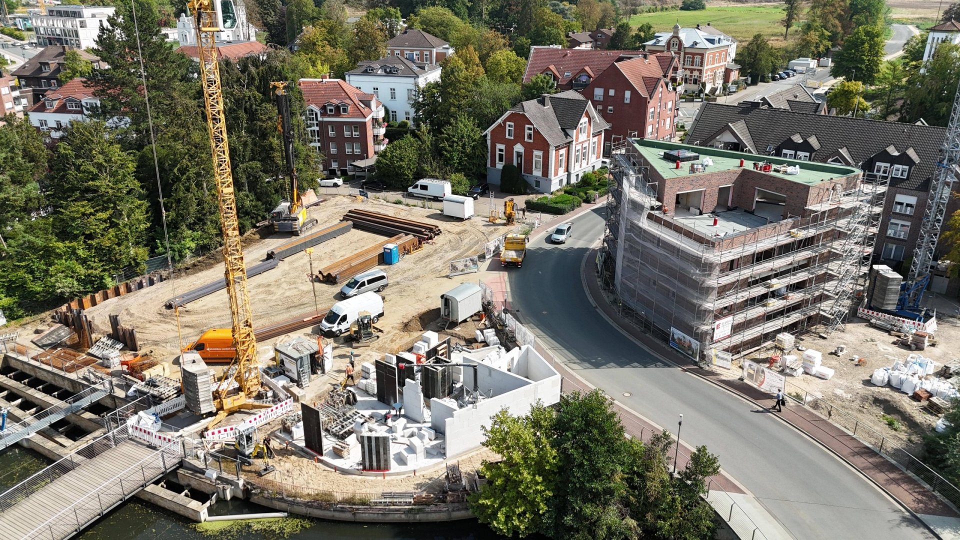 Exponierte Gewerbefläche im Erdgeschoss, zentral in Borken an der Aa im Haus „Wassermühle“ gelegen.